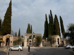 Eingang des Parks Vittoriale