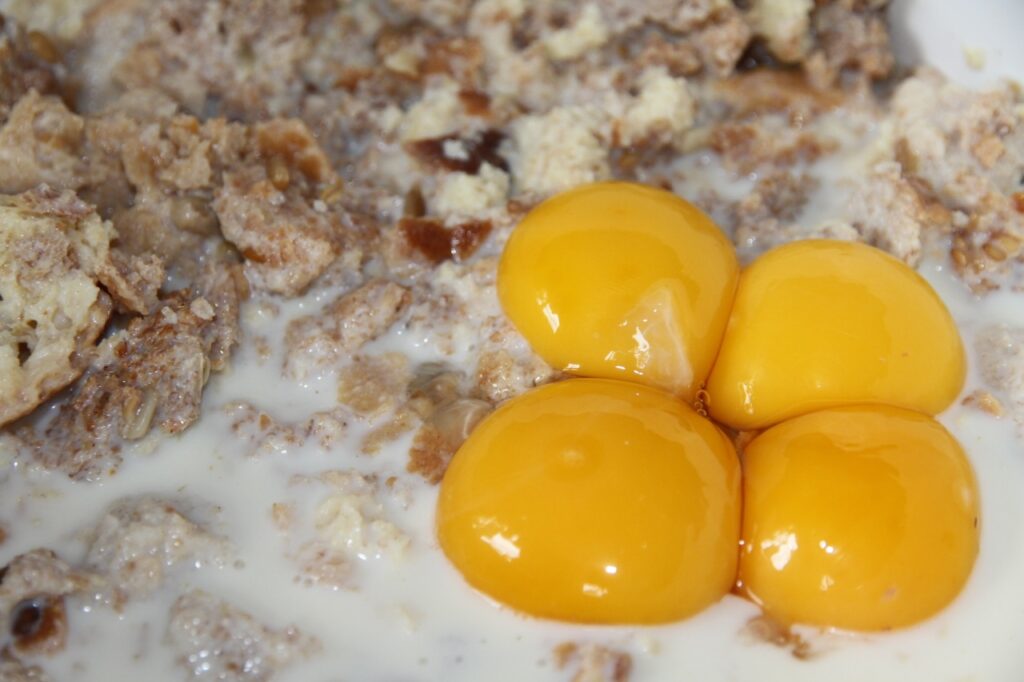 Eier-Brotpudding
