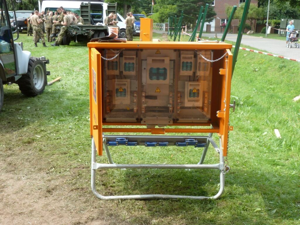 Anschlusskasten von innen.